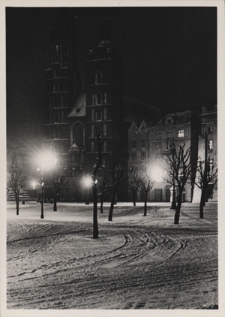 Krak&oacute;w. Kości&oacute;ł Mariacki w nocy