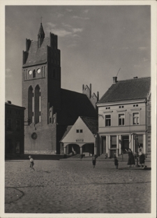 Pomorze. Golub, kościół parafialny