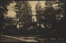 Nałęczów. Park Pałac